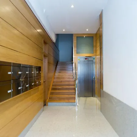 Arrasate Center - Iberorent * 圣塞瓦斯蒂安