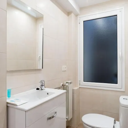 Arrasate Center - Iberorent * San Sebastian