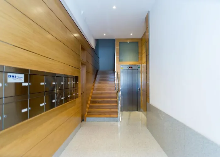 Arrasate Center - Iberorent * San Sebastián